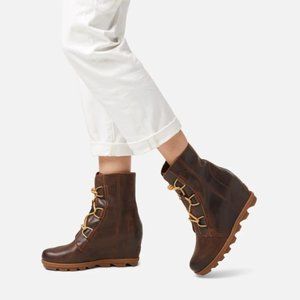NWOT SOREL WOMEN'S JOAN OF ARCTIC™ WEDGE II BOOT